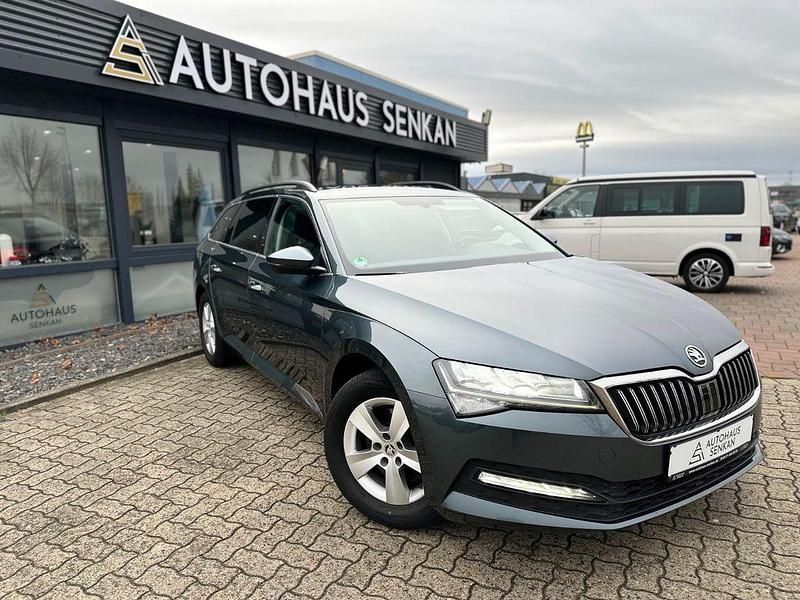 Grau Gebraucht 2021 Skoda Superb Ambition Kombi | 15.990 € (Guter Preis) - Bild 1/4