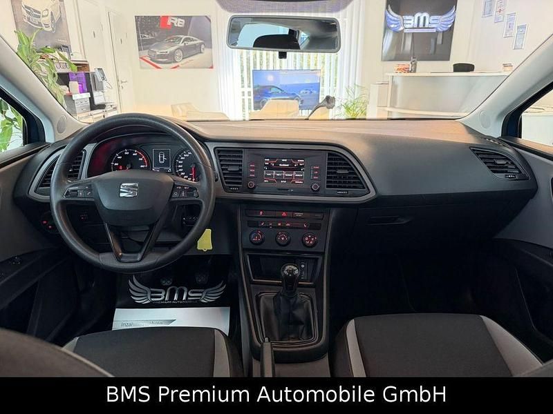 Gebraucht Seat Leon Reference 110 PS (80 kW) 2016 Blau Limousine