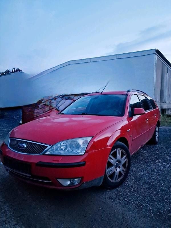Rot Gebraucht 2003 Ford Mondeo Kombi | 900 € (Superpreis) - Bild 1/4