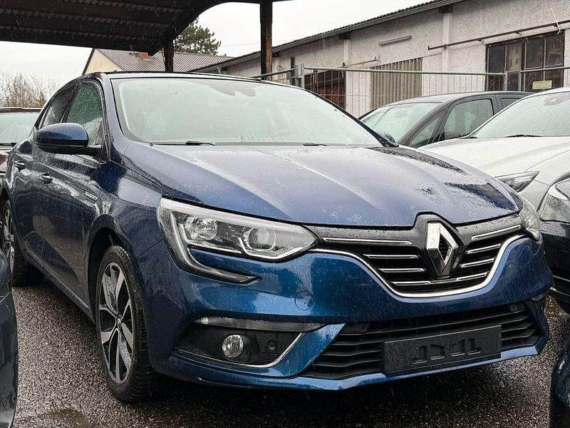 Gebraucht Renault Mégane IV 140 PS (102 kW) 2020 Blau Limousine