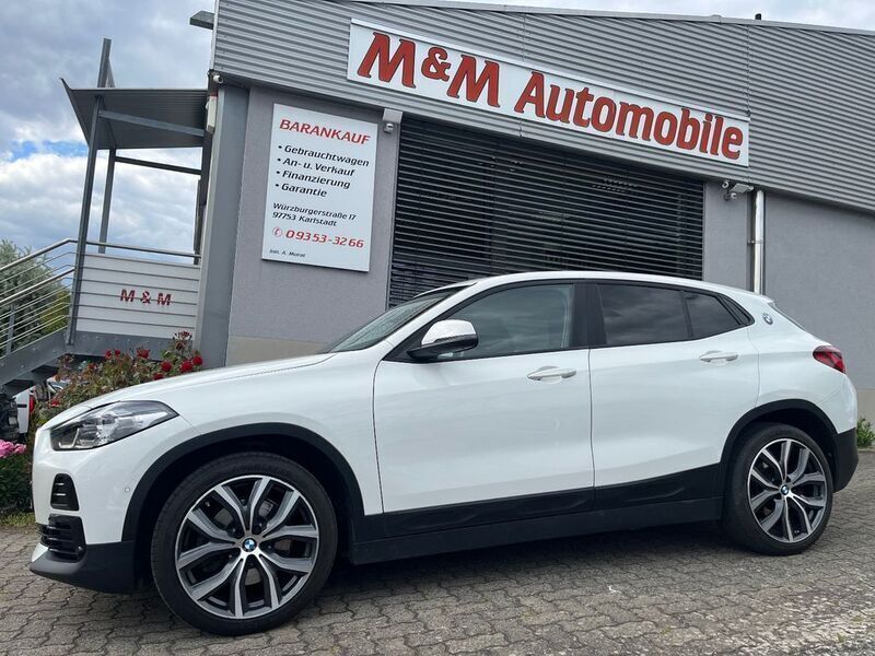 Alpinweiss iii Gebraucht 2022 BMW X2 SUV | 25.900 € (Guter Preis) - Bild 1/4