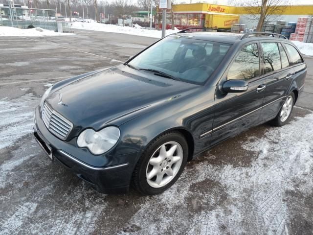 Gebraucht Mercedes C270 Elegance 170 PS (125 kW) 2002 Schwarz metallic Kombi
