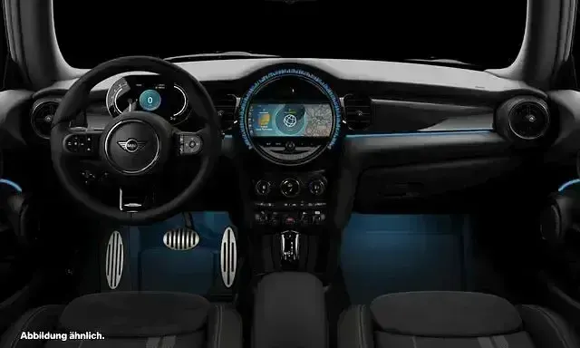 Gebraucht Mini Cooper Hatch 136 PS (100 kW) 2023 Nanuq white Kleinwagen