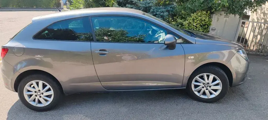 Gebraucht Seat Ibiza SC Style 105 PS (77 kW) 2014 Grau Kleinwagen