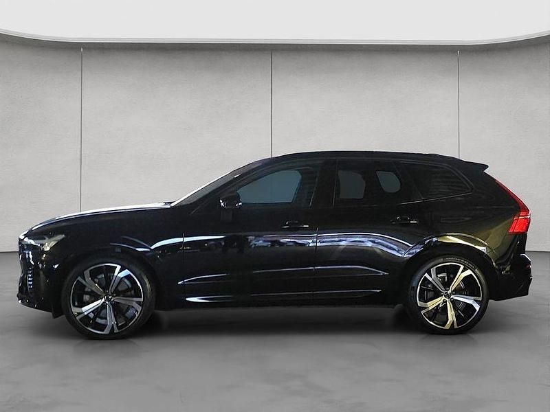 Gebraucht Volvo XC60 Plus 250 PS (183 kW) 2024 Onyx black metallic SUV