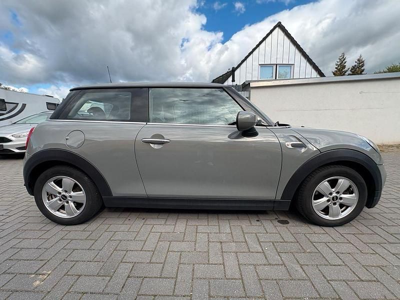 Gebraucht Mini ONE Business 102 PS (75 kW) 2019 Grau Kleinwagen