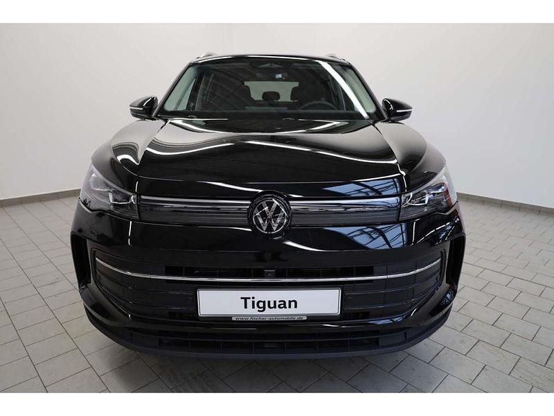 Neu VW Tiguan 204 PS (150 kW) 2026 Schwarz SUV