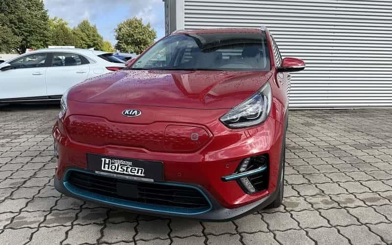 Rot Gebraucht 2020 Kia e-Niro Spirit SUV | 20.800 € (Superpreis) - Bild 1/4