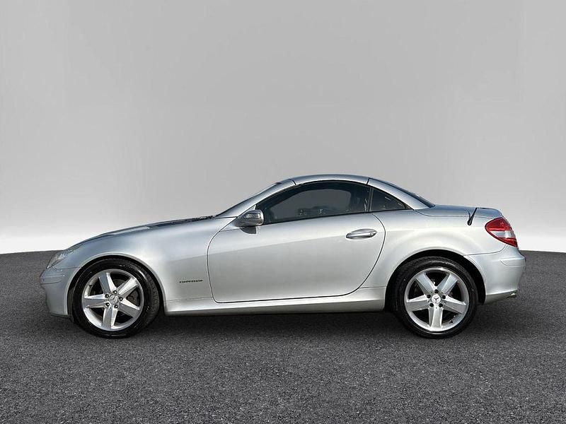 Gebraucht Mercedes 200 163 PS (119 kW) 2005 Silber Cabrio