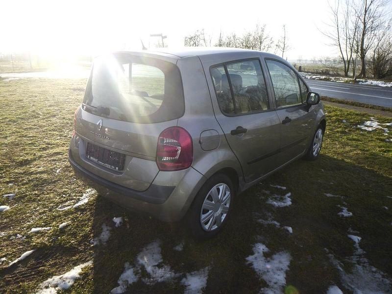 Gebraucht Renault Modus Authentique 75 PS (55 kW) 2008 Gold Van / Kleinbus