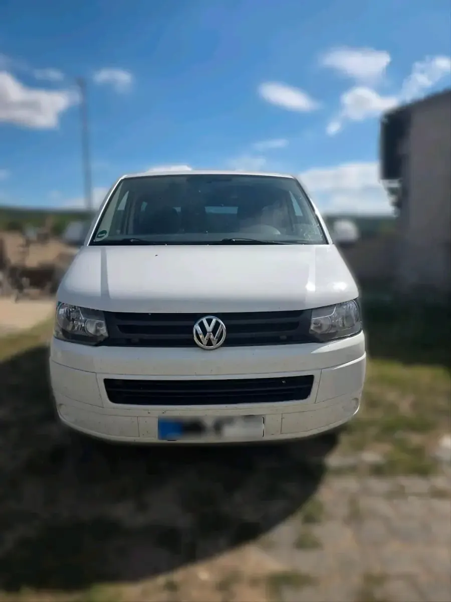 Gebraucht VW Caravelle 102 PS (75 kW) 2013 Weiß Van