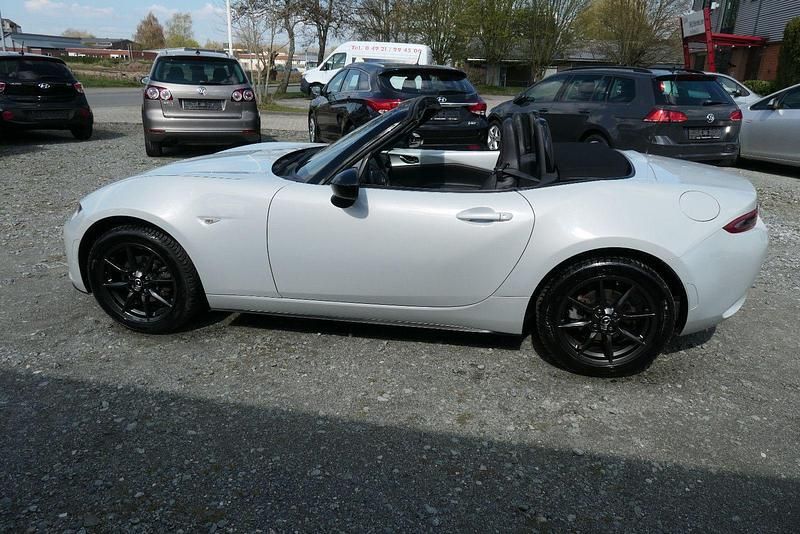 Gebraucht Mazda MX5 Exclusive-Line 131 PS (96 kW) 2015 Weiß Cabrio
