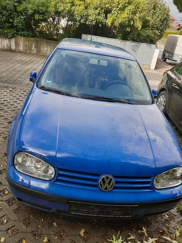 Gebraucht VW Golf IV 72 PS (52 kW) 2000 Blau Kleinwagen