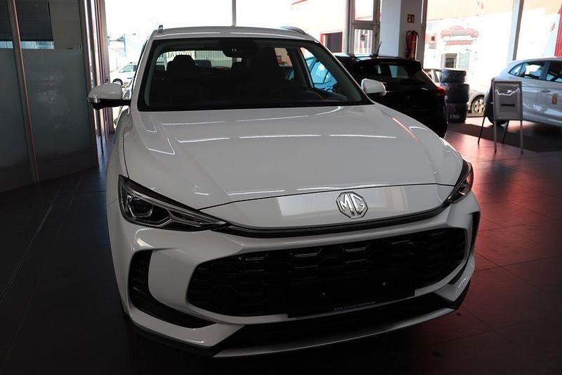 Neu MG ZS Luxury 197 PS (144 kW) 2026 Weiß SUV