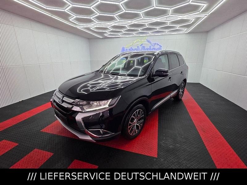 Schwarz Gebraucht 2016 Mitsubishi Outlander Plus SUV | 10.950 € (Fairer Preis) - Bild 1/4