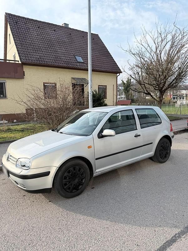Gebraucht VW Golf IV 75 PS (55 kW) 1999 Silber Kleinwagen
