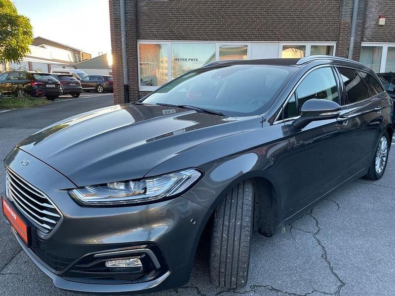 Gebraucht Ford Mondeo Titanium 190 PS (139 kW) 2021 Grau Limousine