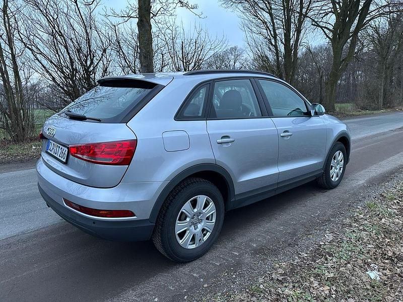 Gebraucht Audi Q3 150 PS (110 kW) 2016 Grau SUV