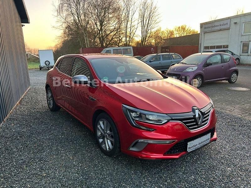 Gebraucht Renault Mégane GT Line GT-Line 132 PS (97 kW) 2017 Rot Limousine