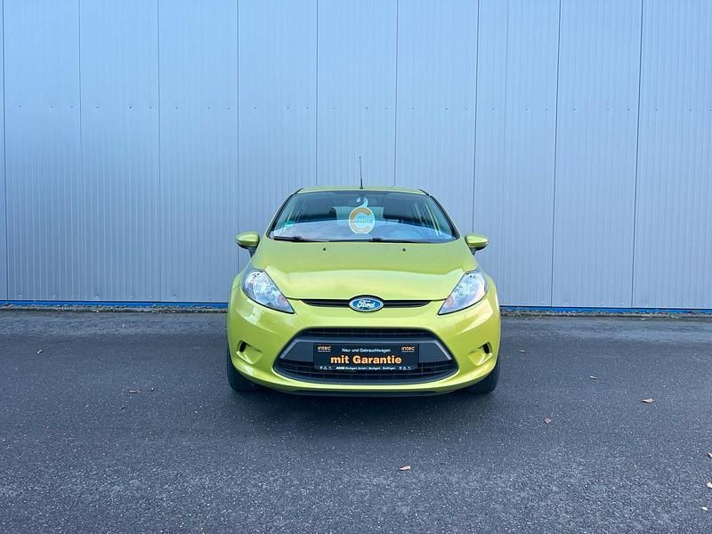 Gebraucht Ford Fiesta 82 PS (60 kW) 2009 Grün Kleinwagen