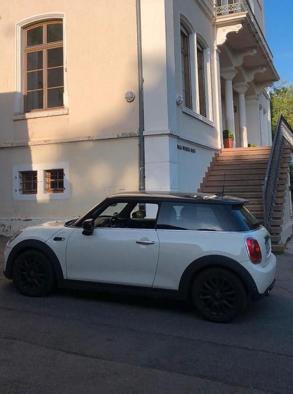 Beige Gebraucht 2016 Mini Cooper Kleinwagen | 10.300 € (Fairer Preis) - Bild 1/4