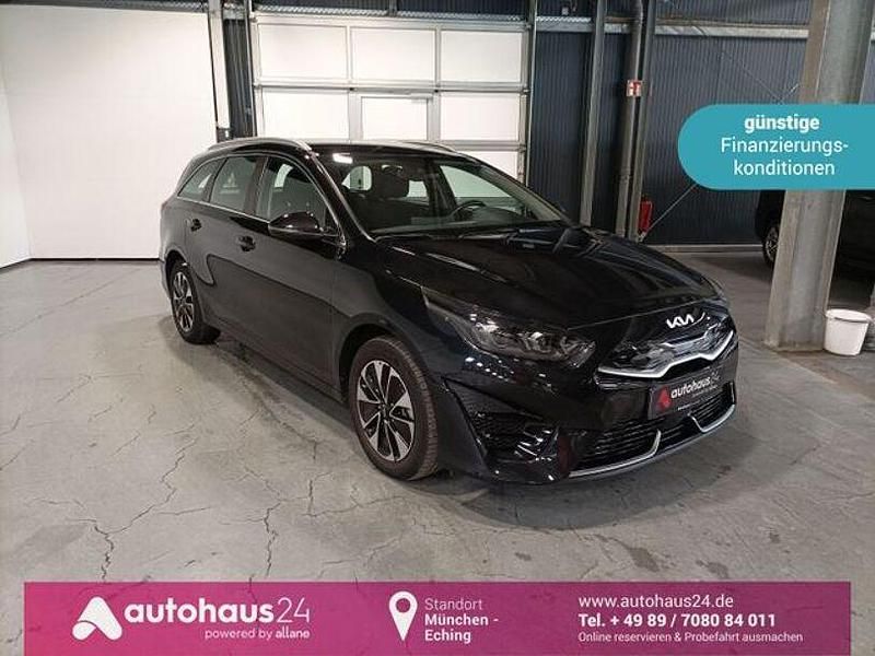 Schwarz Gebraucht 2022 Kia Ceed Spirit Kombi | 23.550 € (Fairer Preis) - Bild 1/4