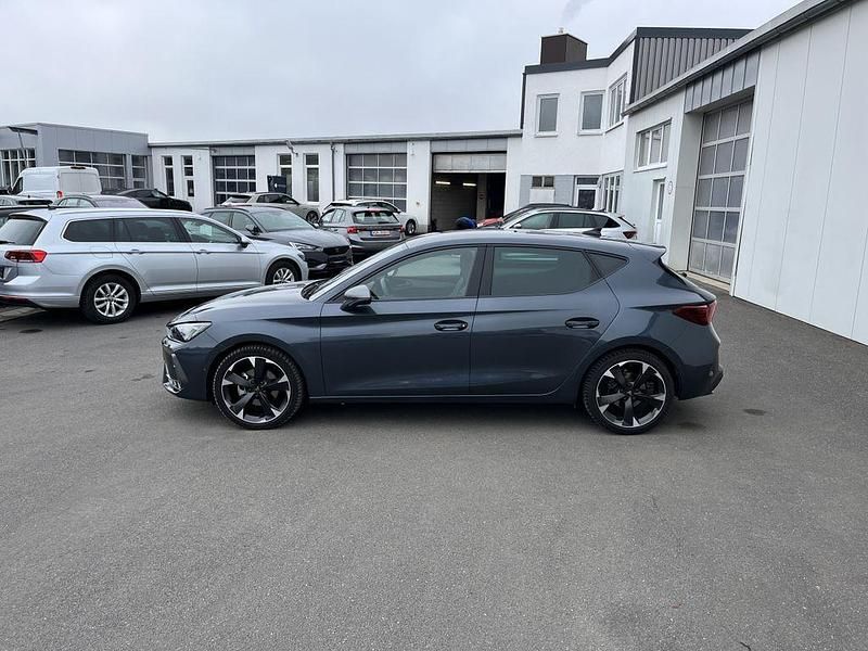Gebraucht Cupra Leon 150 PS (110 kW) 2025 Magnetic tech Limousine