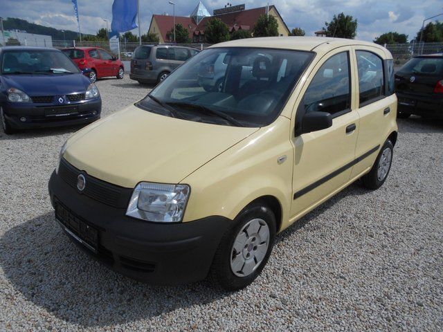 Gelb Gebraucht 2009 Fiat Panda Active Kleinwagen | 2.000 € (Teuer) - Bild 1/4