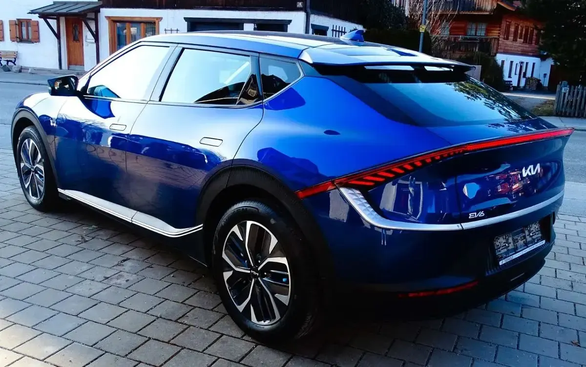 Occasion Kia EV6 Basis 125 kW (170 ch) 2023 Bleue SUV