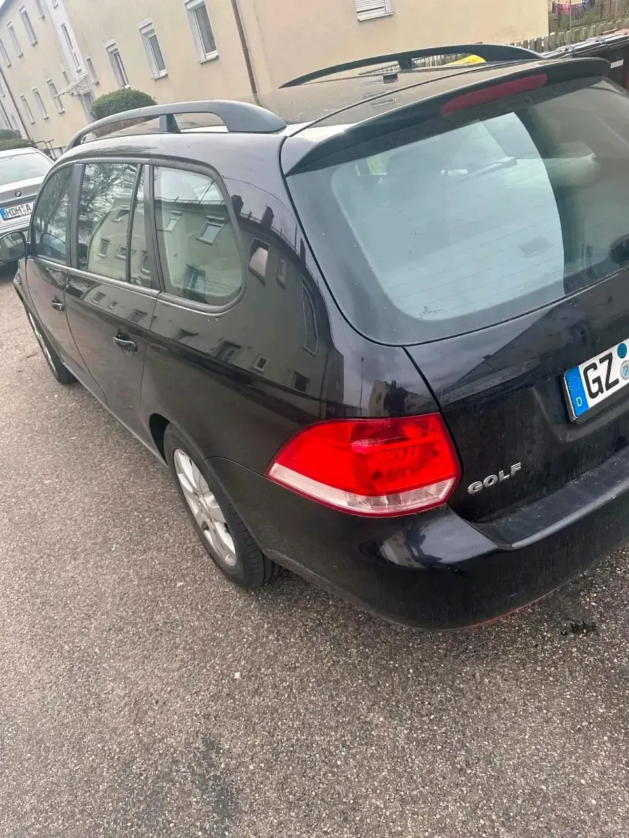 Gebraucht VW Golf VI 105 PS (77 kW) 2009 Schwarz Kleinwagen