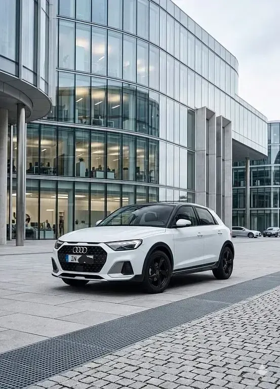 Gebraucht Audi A1 Sport 116 PS (85 kW) 2024 Weiß SUV
