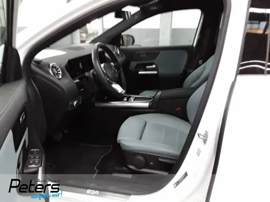 Gebraucht Mercedes EQA250+ Progressive 139 kW (190 PS) 2024 Polarweiss  unilack SUV