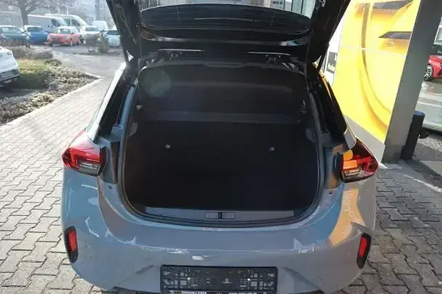 Gebraucht Opel Corsa-e 114 kW (156 PS) 2024 Rot Kleinwagen