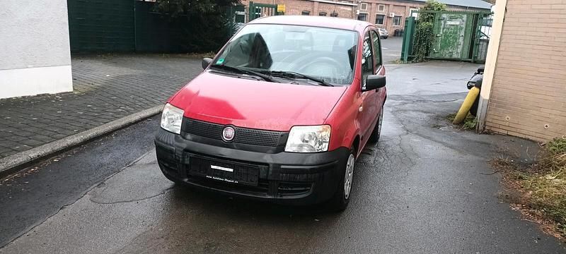 Rot Gebraucht 2009 Fiat Panda Kleinwagen | 1.750 € - Bild 1/4