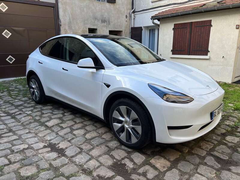 Verkauft Tesla Model Y Model YSR Hecka., gebraucht 2022, 350 km in