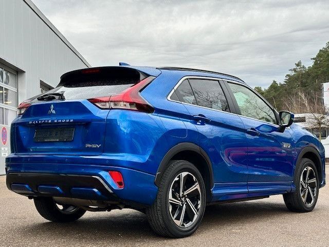 Gebraucht Mitsubishi Eclipse Cross Plus 188 PS (138 kW) 2023 Blau SUV