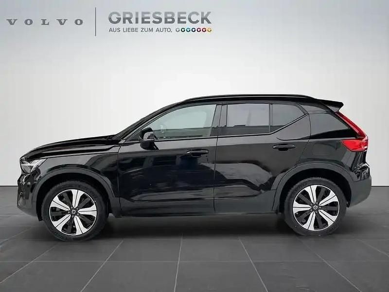 Używany Volvo C40 169 kW (231 KM) 2022 Czarny SUV