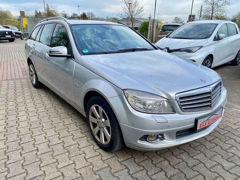 Gebraucht Mercedes C250 204 PS (150 kW) 2009 Silber Kombi