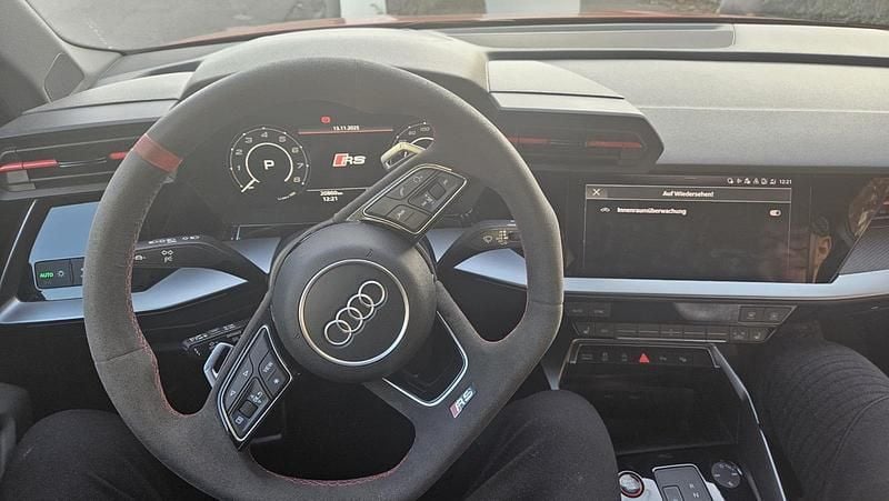 Gebraucht Audi RS3 Design 400 PS (294 kW) 2022 Rot Limousine