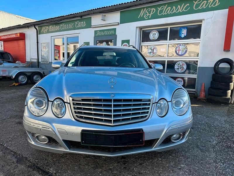 Gebraucht Mercedes E220 170 PS (125 kW) 2007 Silber Kombi