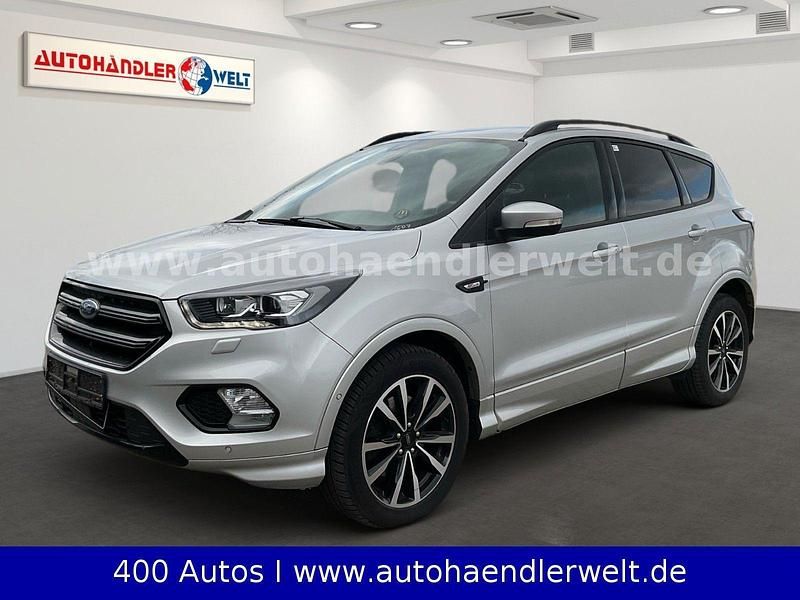 Gebraucht Ford Kuga ST-Line 150 PS (110 kW) 2019 Silber SUV