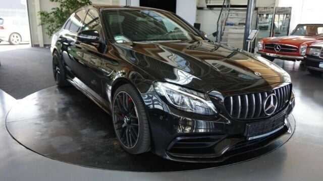 Gebraucht Mercedes C63 AMG AMG 510 PS (375 kW) 2018 Schwarz metallic Limousine
