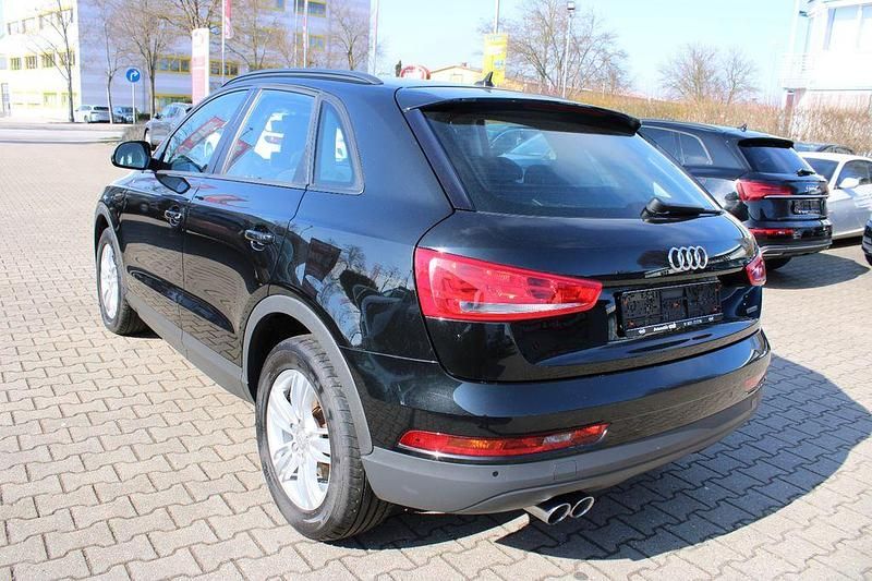 Gebraucht Audi Q3 150 PS (110 kW) 2017 Schwarz SUV