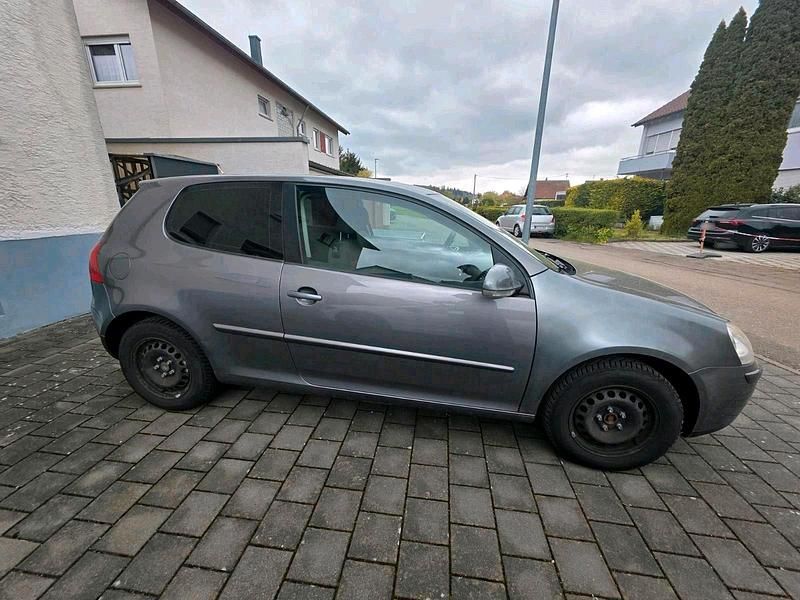 Używany VW Golf Goal 80 KM (58 kW) 2006 Szary Coupe