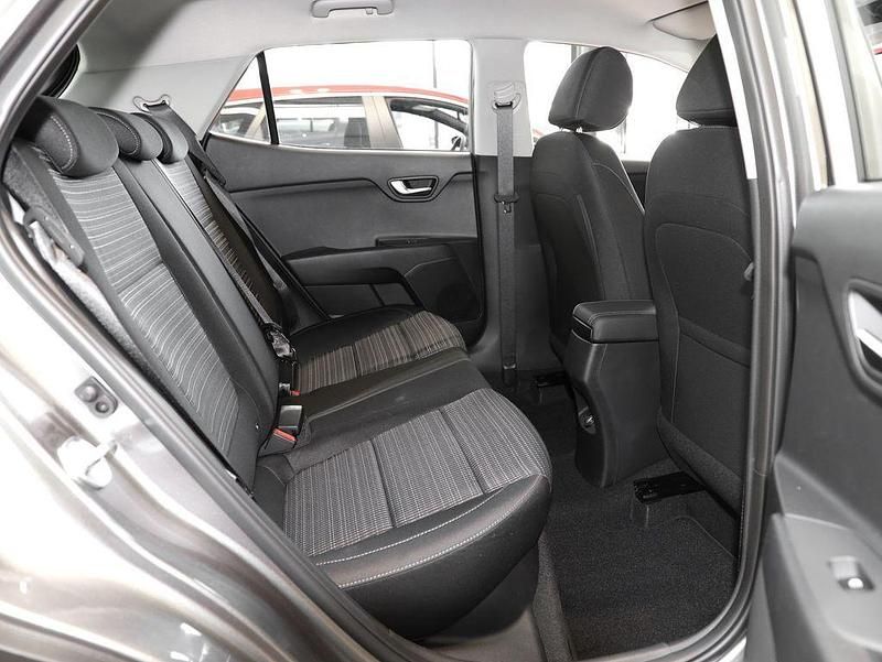 Gebraucht Kia Stonic Vision 101 PS (74 kW) 2025 Grau SUV