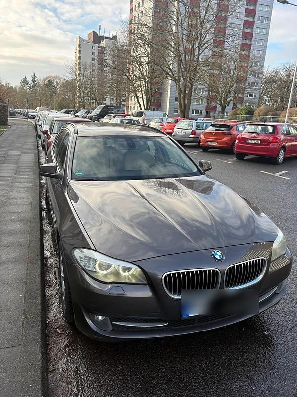 Gebraucht BMW 525 218 PS (160 kW) 2012 Kombi