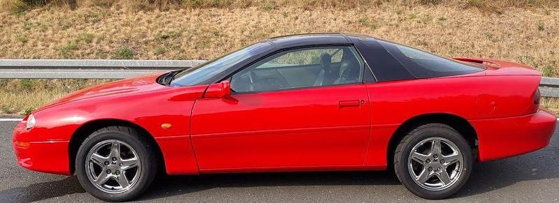 Gebraucht Chevrolet Camaro 288 PS (211 kW) 2001 Rot Coupé