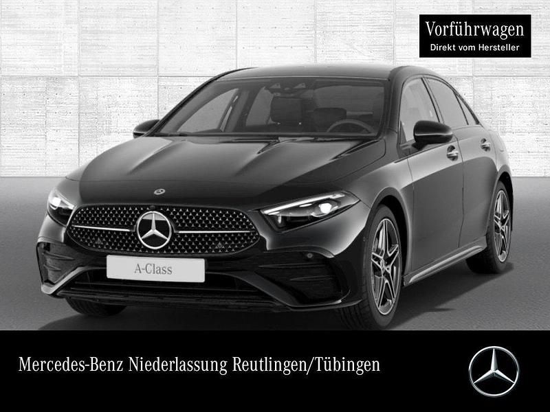 Kosmosschwarz Gebraucht 2023 Mercedes A220 AMG Limousine | 36.990 € (Etwas zu teuer) - Bild 1/4