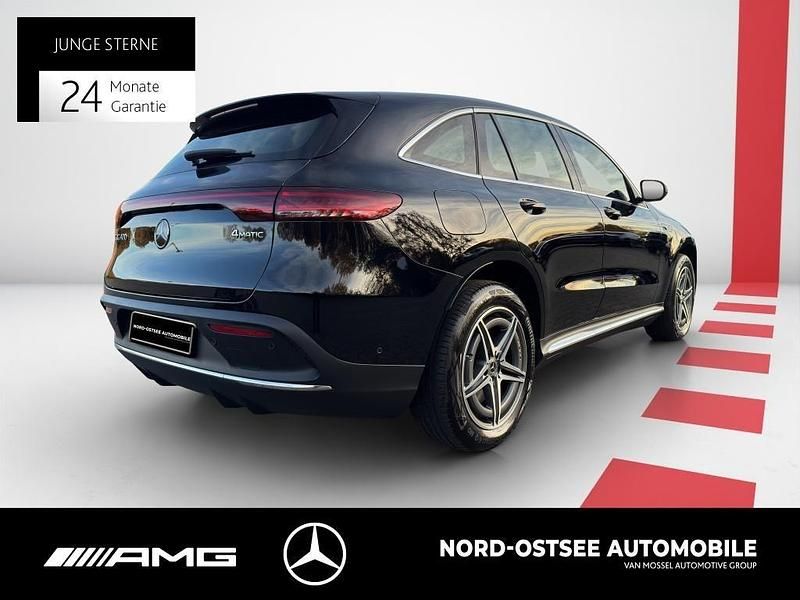 Gebraucht Mercedes EQC400 AMG 300 kW (408 PS) 2022 Unilack schwarz SUV