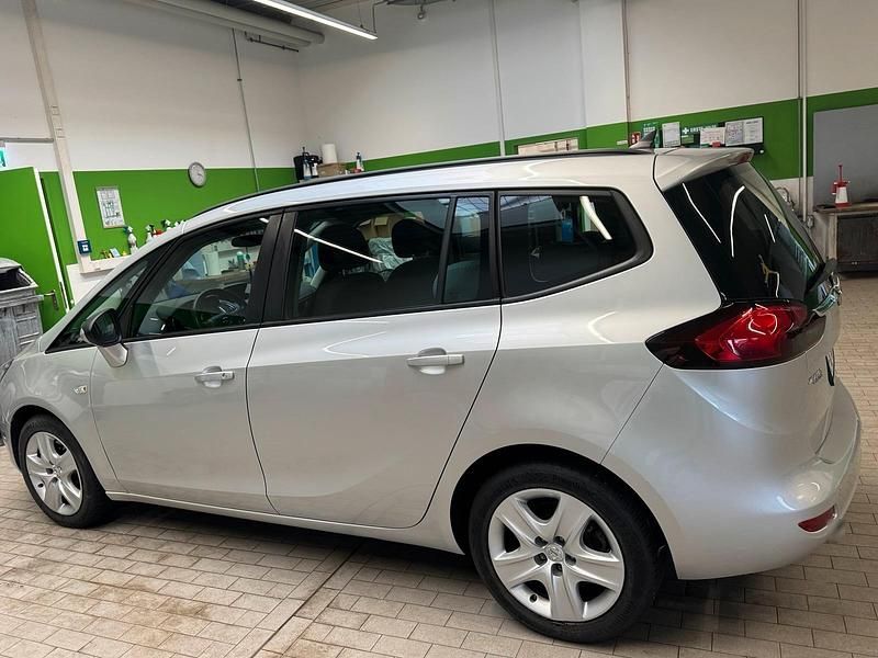 Gebraucht Opel Zafira 136 PS (100 kW) 2015 Grau Van / Kleinbus